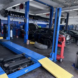 Galceran Auto Electric - Mi car getting fix