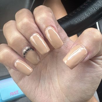 Noire The Nail Bar - Nails - Nail Salons Near Me - Tampa, Florida