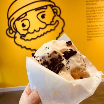 Beard Papa's - Cookies & Cream Puff with vanilla - Bakeries Near Me - Katy, Texas