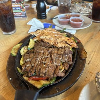 Las Carretas Mexican Restaurant  - Mexican Near Me - Winter Park, Florida