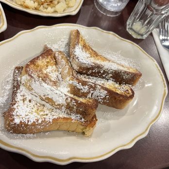 McLean Family Restaurant - French toast - Greek Near Me - McLean, Virginia McLean Family Restaurant - French toast - Greek Near Me - McLean, Virginia