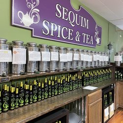 Sequim Spice and Tea - Look at all these oils!  There are even MORE around the corner.