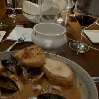 Pacific's Edge Restaurant - Seafood Near Me - Carmel, California