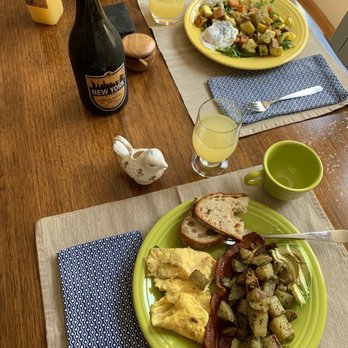 Julia's - Vegan Harvest Hash, Old Standby with side of Avocado, and Classic Mimosa kit. - New American Near Me - Ridgewood, New York