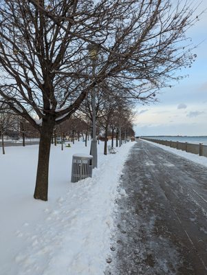 Detroit Riverwalk by null