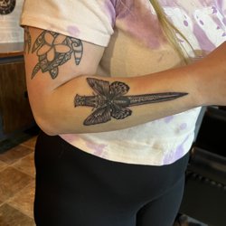 Stand Fast Tattoo & Beauty