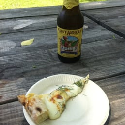 Roasted fennel pizza paired with a St Arnold beer.