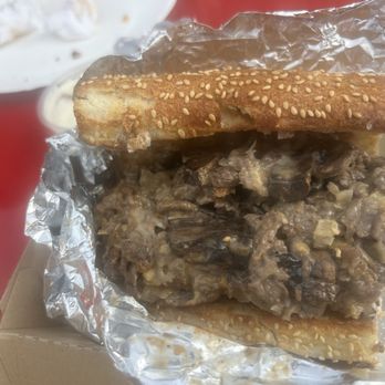 Vinnie's Minis - Cheesesteak - Pizza Near Me - Niagara Falls, New York Vinnie's Minis - Cheesesteak - Pizza Near Me - Niagara Falls, New York