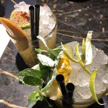 La Colosal - Cocktail Bars Near Me - Barcelona, B La Colosal - Cocktail Bars Near Me - Barcelona, B