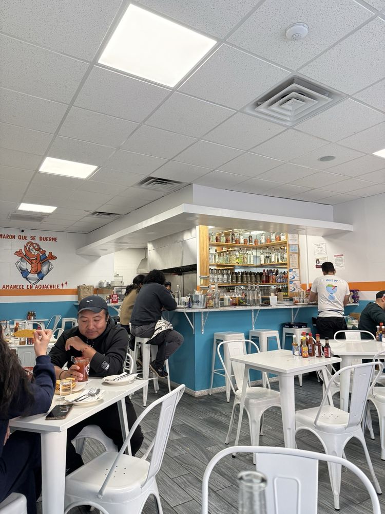 Mariscos El Submarino