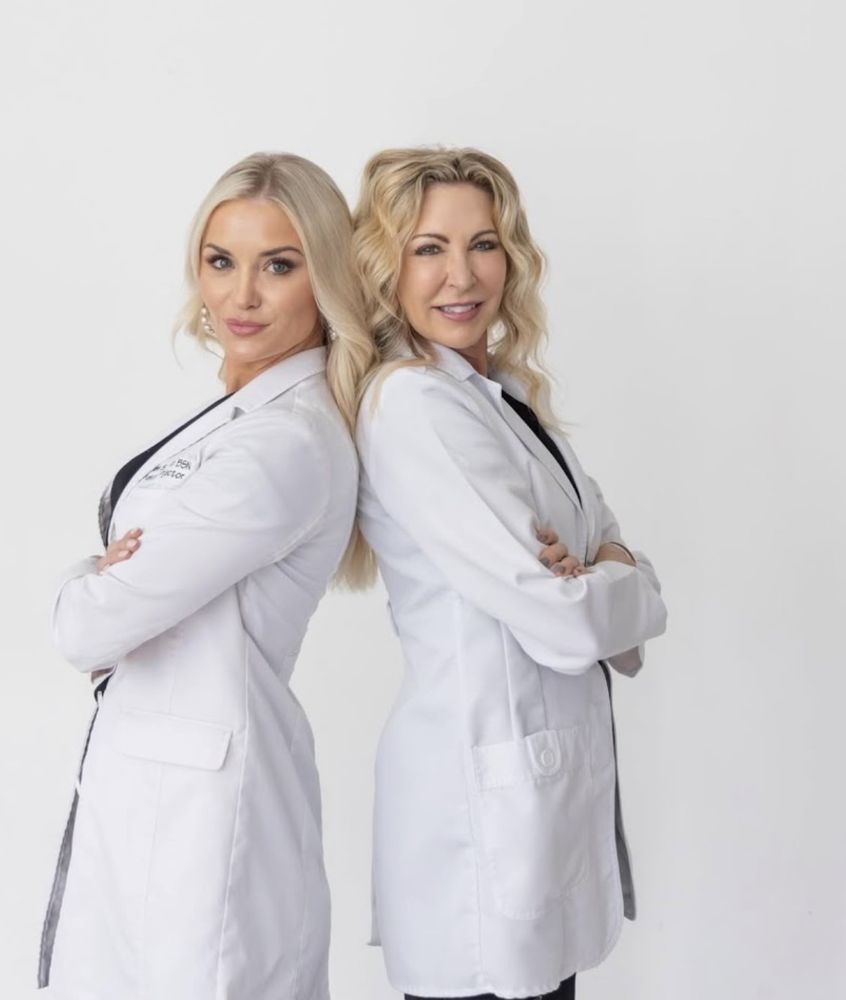 The Steele Vault Logo