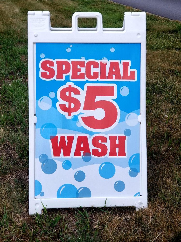 ROYAL SPLASH CAR WASH & LUBE CLOSED 13 Photos & 17 Reviews 560 N