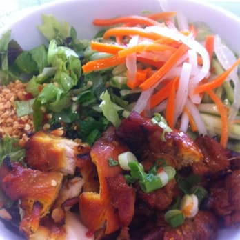 Pho 21 - Chicken salad Viet style with no noodles! - Vietnamese Near Me - Canoga Park, California Pho 21 - Chicken salad Viet style with no noodles! - Vietnamese Near Me - Canoga Park, California