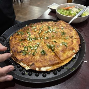 Tacos Vs Pizza - Birria pizza - medium - Salad Near Me - Orlando, Florida Tacos Vs Pizza - Birria pizza - medium - Salad Near Me - Orlando, Florida