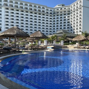JW Marriott Cancun Resort & Spa - Pool area - Hotels Near Me - Cancun, ROO JW Marriott Cancun Resort & Spa - Pool area - Hotels Near Me - Cancun, ROO