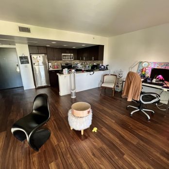 Bunker Hill Tower - Condominiums Near Me - Los Angeles, California
