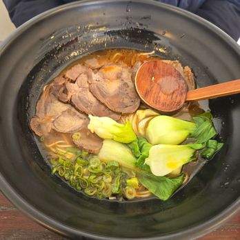 Shun Ramen & Sushi - Taiwanese Style Beef - Ramen Near Me - Madison Heights, Michigan Shun Ramen & Sushi - Taiwanese Style Beef - Ramen Near Me - Madison Heights, Michigan
