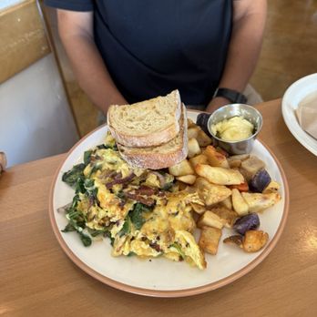 Kensington Cafe - Breakfast & Brunch Near Me - San Diego, California