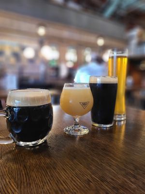 Mastiff Kitchen at North Park Beer Co. by null
