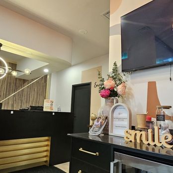 8 Queens Quay W Dental - General Dentistry Near Me - Toronto, Ontario 8 Queens Quay W Dental - General Dentistry Near Me - Toronto, Ontario