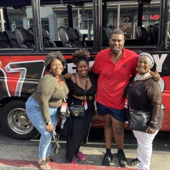 TMZ Tours - Bus Tours Near Me - Hollywood, California TMZ Tours - Bus Tours Near Me - Hollywood, California