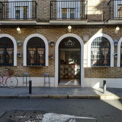 Casa del Dolma - Fachada calle Troya