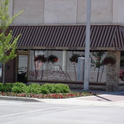 Pizza Machine - Front of Resturant