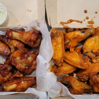 Melt Shop - Sweet BBQ and Buffalo Wings - Salad Near Me - Garden City, New York Melt Shop - Sweet BBQ and Buffalo Wings - Salad Near Me - Garden City, New York