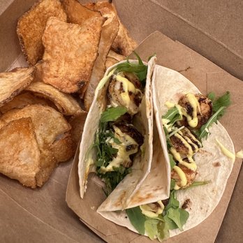 On The Rocks - Shrimp tacos - Bars Near Me - Orlando, Florida On The Rocks - Shrimp tacos - Bars Near Me - Orlando, Florida