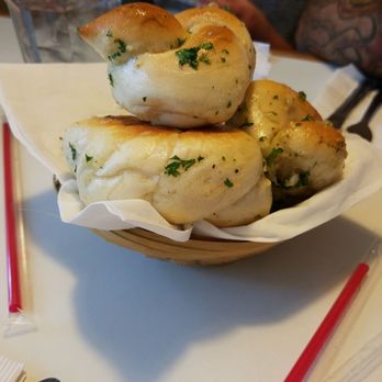 Bravo Restaurant - Free garlic knots - Italian Near Me - Aiea, Hawaii