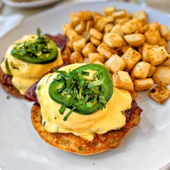 Stussy’s Diner - Benedict - Diners Near Me - Chicago, Illinois