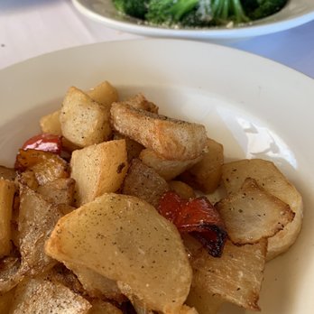 MaBella - Italian Potatoes and Sautéed Broccoli - Bars Near Me - Commack, New York