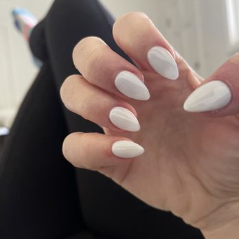 Amazing Nails - Nail Salons Near Me - San Rafael, California