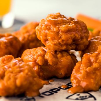 Topgolf - Boneless Buffalo Wings - New American Near Me - Thornton, Colorado
