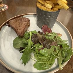 The Salamander - Steak and chips