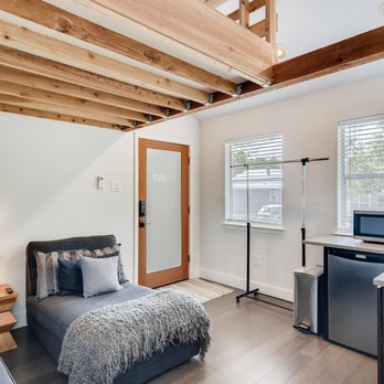 Hostly - Vacation Rentals Near Me - Austin, Texas Hostly - Vacation Rentals Near Me - Austin, Texas