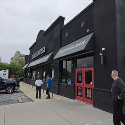 Valley Wine & Spirits