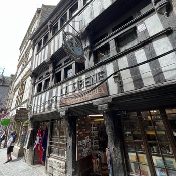 La Sirène - Store front - French Near Me - Le Mont Saint Michel, 50 La Sirène - Store front - French Near Me - Le Mont Saint Michel, 50