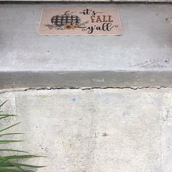 Everlast Blacktop - Sidewalk separating from stoop - Masonry/Concrete Near Me