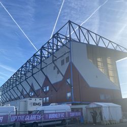 Turf Moor Stadium - Stadiun