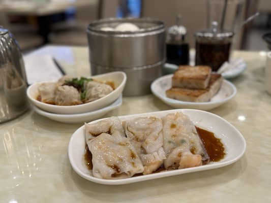 New Fortune Restaurant by null