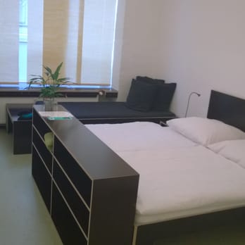 Hüttenpalast - 3-Bett Zimmer. - Hotels Near Me - Berlin, BE