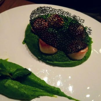 Le Camondo - Saint Jacques with a mint puree - French Near Me - Paris, 75