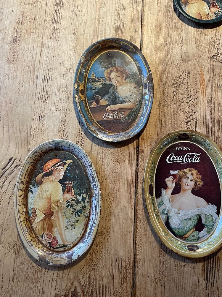 Maude's Antiques and Estates