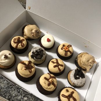 Georgetown Cupcake - What we received - Cupcakes Near Me - Washington, DC, District of Columbia