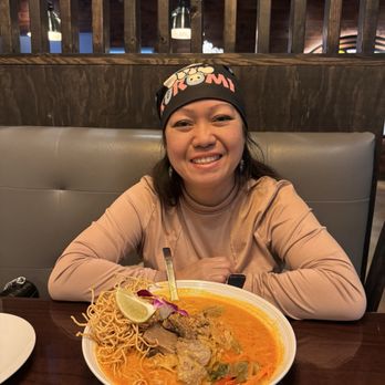 Sen Khao Soi - Happy wife - Thai Near Me - Las Vegas, Nevada Sen Khao Soi - Happy wife - Thai Near Me - Las Vegas, Nevada