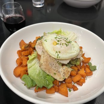 Scotties Bistro - Paleo bowl with grilled chicken - American Near Me - Longview, Texas