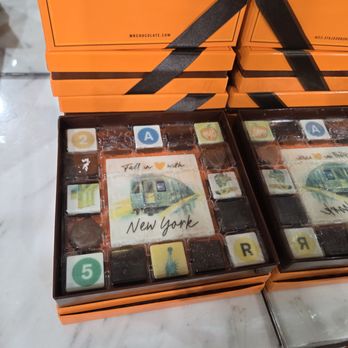 Jacques Torres Ice Cream - Bonbon Box - Ice Cream & Frozen Yogurt Near Me - New York, New York Jacques Torres Ice Cream - Bonbon Box - Ice Cream & Frozen Yogurt Near Me - New York, New York