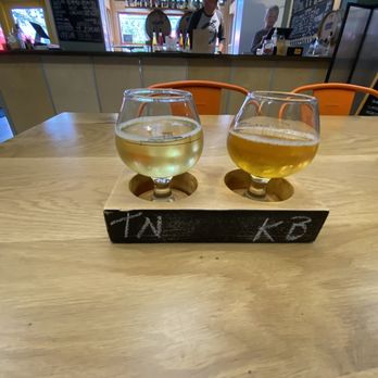 Island Orchard Cider - Second two ciders - Cideries Near Me - Ellison Bay, Wisconsin Island Orchard Cider - Second two ciders - Cideries Near Me - Ellison Bay, Wisconsin