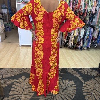 Maluhia Collective - Show a dress - Spiritual Shop Near Me - Wailuku, Hawaii